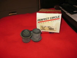 Perfect Circle 267-1350 Moog K6176 Pair Upper Control Arm Bushings NOS - Picture 1 of 1