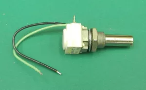 Potenciómetro Cermet lineal de 6 mm Sfernice usado 200 ohmios probado buen estado. PC - Imagen 1 de 1