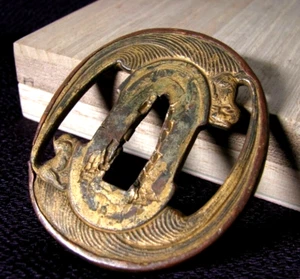 Japanese sword sword fittings Tsuba Antiques Muromachi to Azuchi-Momoyama period - Picture 1 of 9