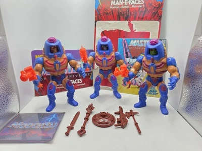 Lote de bonecos colecionáveis vintage Man-E-Weapons Motu Masters Of The Universe He-Man - Imagem 1 de 4