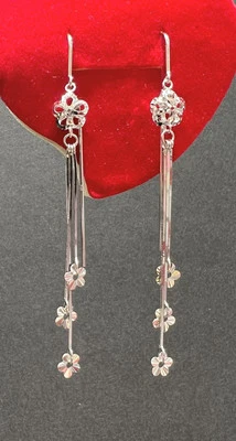 18K Solid White Gold Flower Mix Dangle Hook Earrings - Imagem 1 de 4
