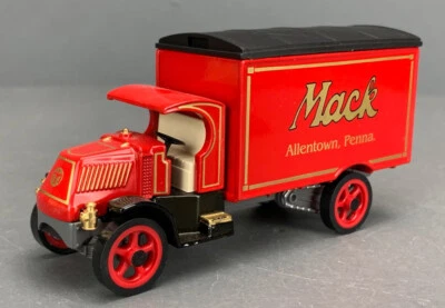 1/43 Matchbox Collectibles 1920 Mack AC Truck, Red NIB! D1125 - Image 1 of 4