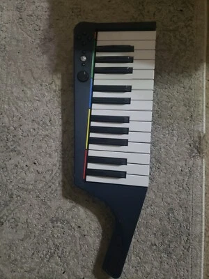 Rock Band 3 Wireless Keyboard Controller w/ No Dongle - Image 1 of 4