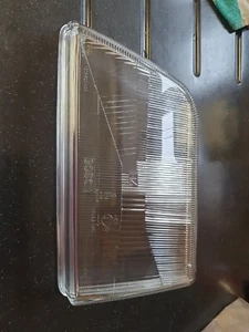 Genuine NOS Vauxhall Cavalier Mk2 1981-1984 Headlight Lens Left Bosch 1305620489 - Picture 1 of 7