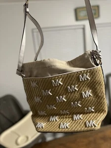 Michael Kors EUC straw capsule Eden medium bag. (O7) - Picture 1 of 6