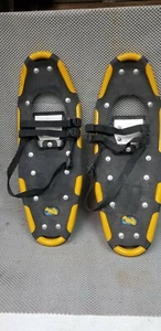 Yuba ROCKY Snowshoes Black & Yellow Durable SNOWSHOE HARE LOGO /21"L x 7"W - VGC - Picture 1 of 4