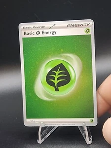 Pokemon TCG 151 Holo Grass Energy Swirl Galaxy Cosmo Foil Variant NM - Picture 1 of 4