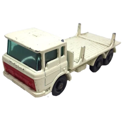 Lesney Matchbox DAF Girder Truck No. 58 1968 White Made in United Kingdom - Image 1 of 4