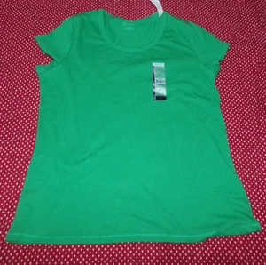 NEU MIT ETIKETT NOBO NO BOUNDARIES JUNIOR GRÖSSE 2XL (19) GRÜNES KURZÄRMELIGES T-SHIRT MIT RUNDHALSAUSSCHNITT - Bild 1 von 3