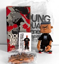 Michael lau-gardener - 6" - vinyl urban street art