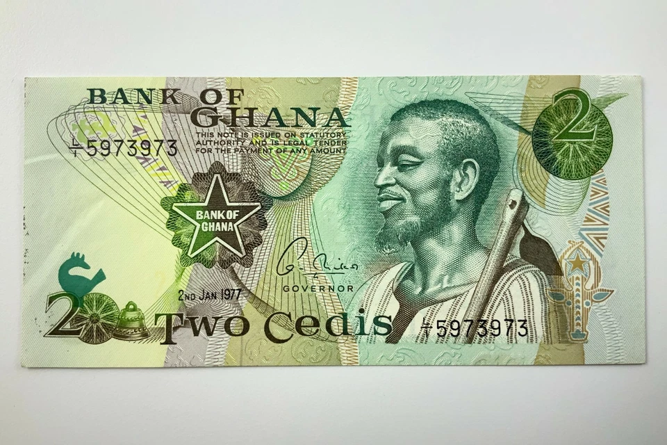 1977 Bank of Ghana Two Cedis Uncirculated Banknote 2 W017 - Image 1 of 4