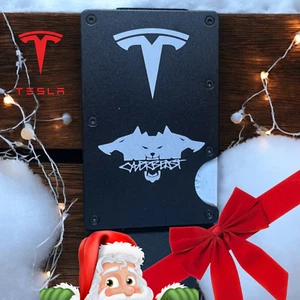 Logotipo de Tesla Cyberbeast - Cartera personalizada grabada con láser - GRAN BILLETERA DE REGALO - Imagen 1 de 8