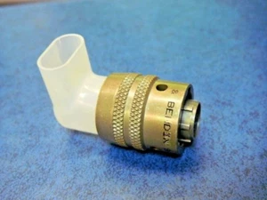 Conector de 4 pines circular Bendix Amphenol 8829063104H con bota antipolvo 82-90 - Imagen 1 de 7