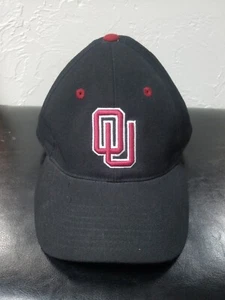 Oklahoma Sooners Retro Logo Top Of The World 100% Wool Fitted Hat 7 3/8 - Picture 1 of 7