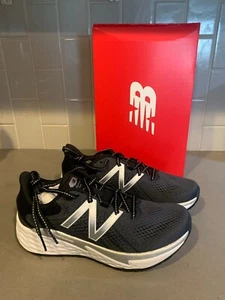 New Balance Fresh Foam Damen WVARELB1 schwarz Laufschuhe NEU neu im Karton Größe 7,5 - Bild 1 von 8