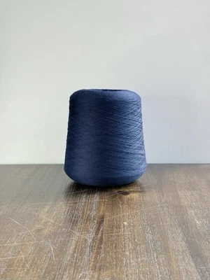 1010g ZEGNA Cashwool 100% Extrafine Merino Wool Yarn 2/30nm Navy - Image 1 of 4