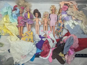 Lot of 6 Vintage Barbie Midge Skipper Dolls & Clothes 70s 80s 90s Sparkle Eyes! - Picture 1 of 12