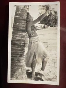 RPPC c1940’s Hula Dancer, Honolulu, Hawaii Vintage Postcard - Bild 1 von 2