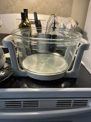 SHARPER IMAGE Super Wave Oven Replacement Glass Bowl And Holder - Image 1 of 4