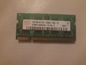 Hynix Laptop Memory RAM DDR2 1GB SODIMM 5300S comes out of a working laptop - Picture 1 of 1