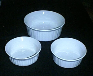 Juego de cazuela CORNING WARE 1,6 L / 1,5 qt F-5-B y (2) 16 oz F-16-B BLANCO FRANCÉS - Imagen 1 de 5