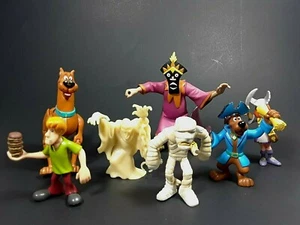  Scooby Doo Lot Of 7 Action Figures Witch Doctor Phantom Monster Ghost Mummy... - Picture 1 of 9