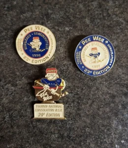 Lot Of 3 Quebec BSR Pee Wee Hockey Tournament Pins 1995 & 1998 X 2 Large - Picture 1 of 1