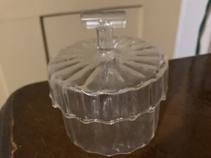 Vintage Delicate Glass Trinket Box - Picture 1 of 4
