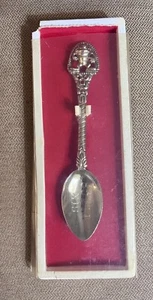 VINTAGE RARE Tasmanian Devil Magic Mountain Calif 1986 COLLECTIBLE SPOON 4.75” - Picture 1 of 5