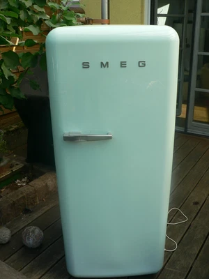 SMEG -Retro Kühlschrank mint-defekt- für Bastler Ersatzteile Ausschlachten - Bild 1 von 3