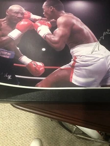 Autographed Sugar Ray Leonard 16x20 Photo vs Marvin Hagler Beckett certified - Picture 1 of 4