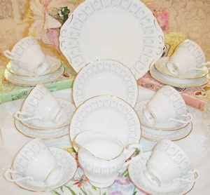 PARAGON Tea Set Bone China VINTAGE 1950s Crisp Elegant Absolutely Superb - Picture 1 of 10