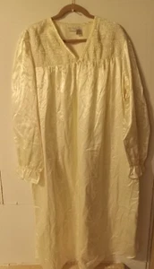 Delacates Women Sleep Dress Sz Large Color Pearl - Picture 1 of 6