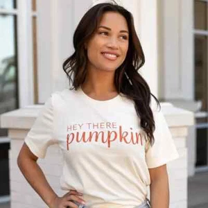 CAMISETA PANACHE APPAREL HEY THERE CALABAZA-UNA CAMISETA PERFECTA PARA LA TEMPORADA-TALLA GRANDE - Imagen 1 de 3