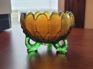 ODD Northwood Green Carnival Glass Leaf & Beads Rose Bowl Not Iridized on EX - Picture 1 of 13