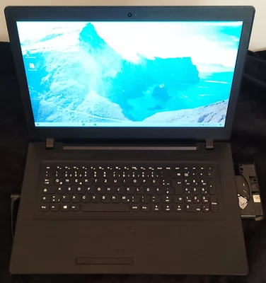 Lenovo ideapad; i3 7100U 2,4 GHz; 8 GB RAM; 1 TB SSD; 17" - Bild 1 von 3