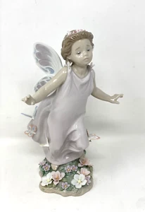 LLadro Butterfly Wings 6875 Fairy Girl Flowers Butterfly Mythical Figurine - Picture 1 of 24