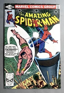 THE AMAZING SPIDER-MAN 211 (VF/NM 9.0) vs SUB-MARINER / 1st MORRIS BENCH / 1980* - Picture 1 of 2