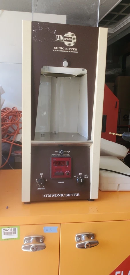 Tamiz sónico Advantech Mfg L3P, separador, 100 vatios, serie 6261, hecho en EE. UU. Foto 1 de 3