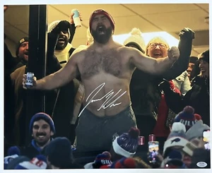 Jason Kelce Autograph Signed Philadelphia Eagles 16x20 No Shirt Photo PSA - Picture 1 of 4