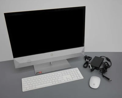 SSD Todo en Uno HP Pavilion24-XA1014 24" AMD Ryzen Serie 5 8 GB 256 Foto 1 de 4