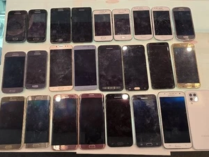 Job Lot 25 x Samsung Mobile Phones for Spares or Repair (lot 2) - Afbeelding 1 van 2