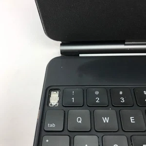 Tastiera Apple Magic rotta 11" iPad Air/Pro A2261 - Foto 1 di 5