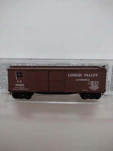 Micro Trains MTL N Scale Lehigh Valley Box Car  "1 -1/2 Door" 41020 Rd#LV 79003  - Picture 1 of 8