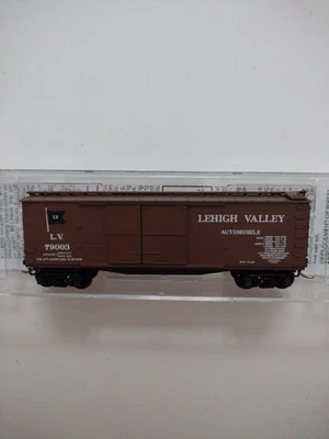 Micro Trains MTL N Scale Lehigh Valley Box Car  "1 -1/2 Door" 41020 Rd#LV 79003  - Image 1 of 4