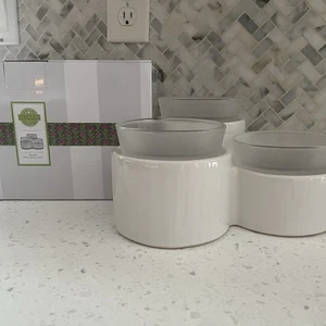 NUEVO Calentador Scentsy Accord Nuevo en Caja Soporte de Cera Tamaño Completo RETIRADO Aroma de Tres Niveles - Imagen 1 de 5