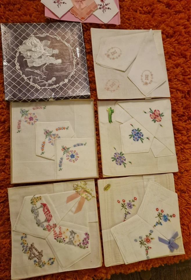 6 sets VINTAGE EMBROIDERED IRISH LINEN LADIES HANKIES,  UNUSED - Image 1 of 4