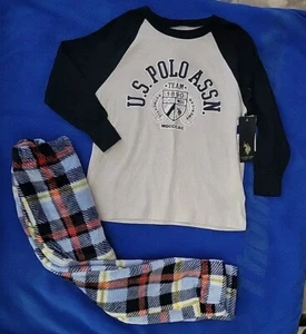 Boys' 2-Piece Polo Pajamas Set. Sz-4/5 - Picture 1 of 3