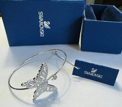 "Brazalete mariposa firmado Swarovski cisne pavé cristales transparentes 6-1/2"" en caja ✨" Foto 1 de 4