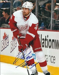Autographed JAKUB KINDL Detroit Red Wings 8x10 photo - COA  - Picture 1 of 1